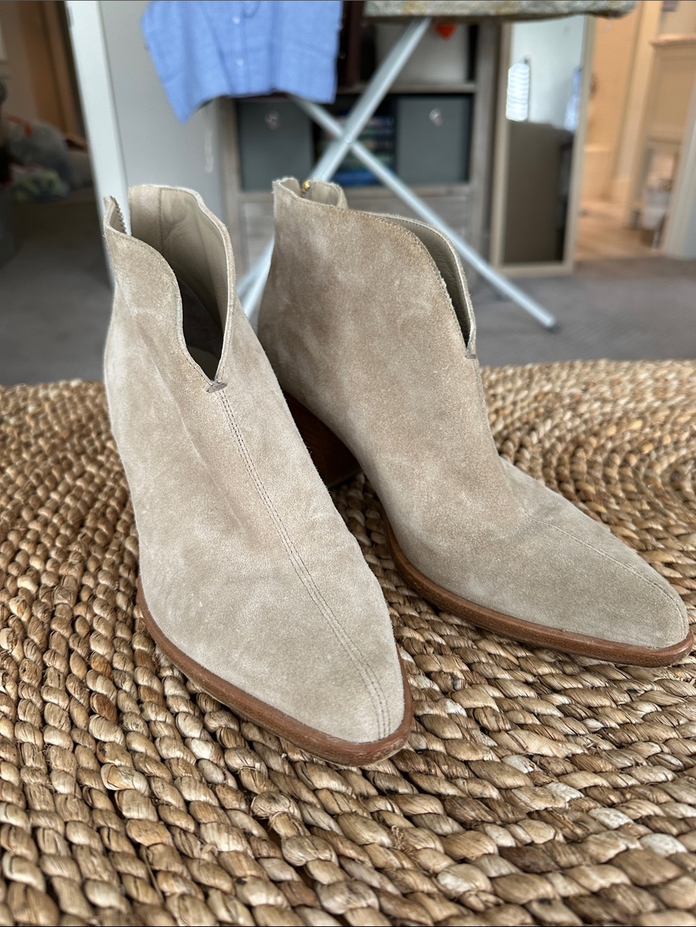 Vince Booties Suede Size 8